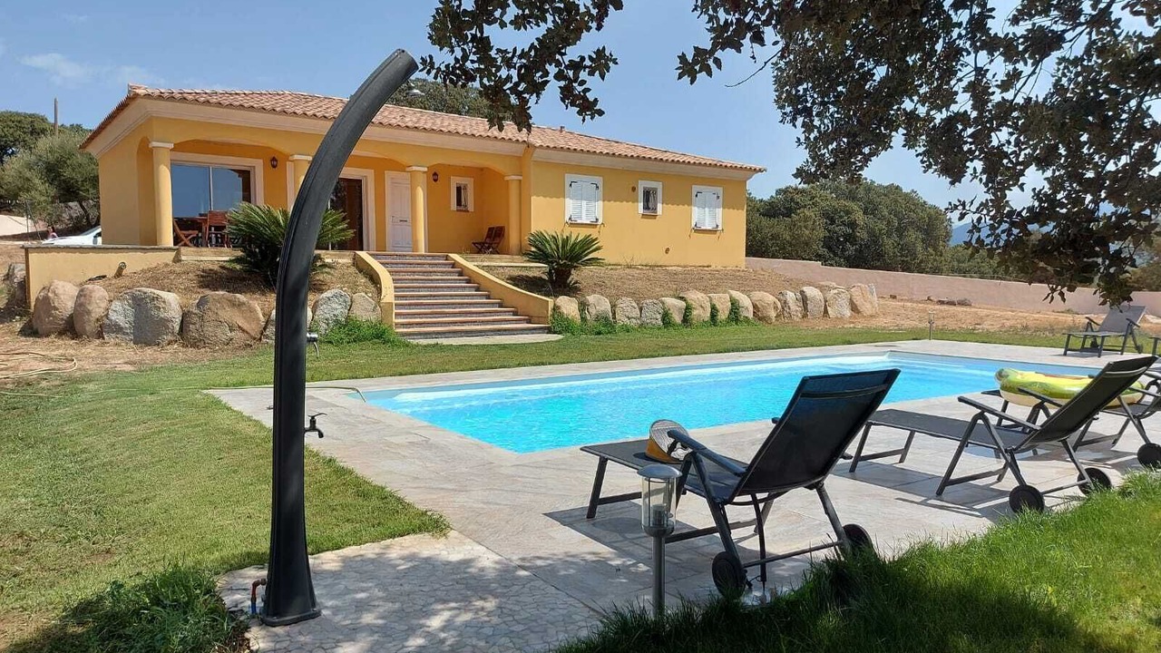 Photo of Outdoor in Serra-di-Ferro