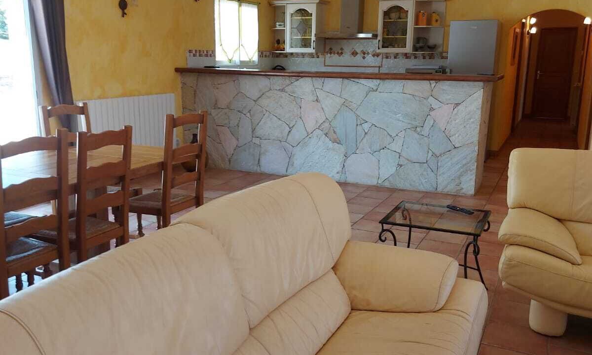 Photo of Livingroom in Serra-di-Ferro