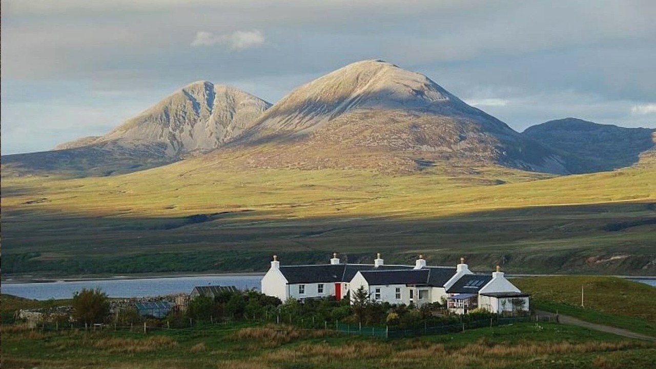 Photo of Others in Port Ellen