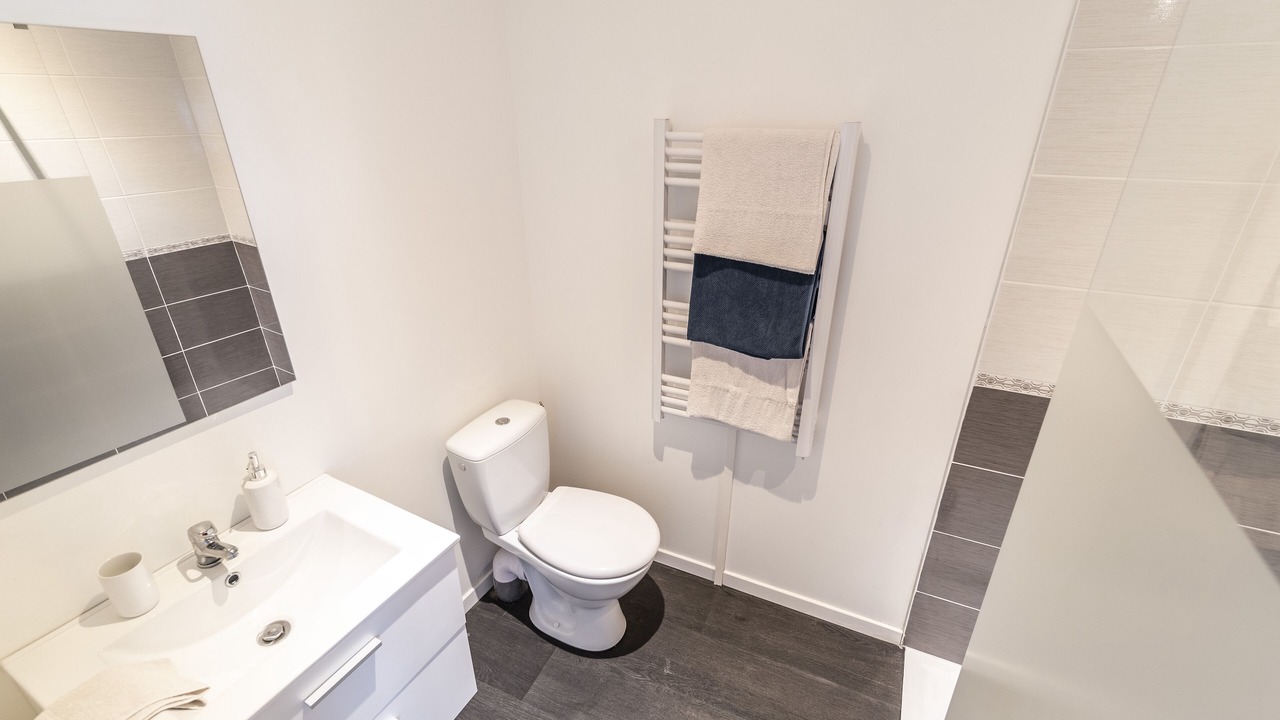 Photo of Bathroom in Betheny