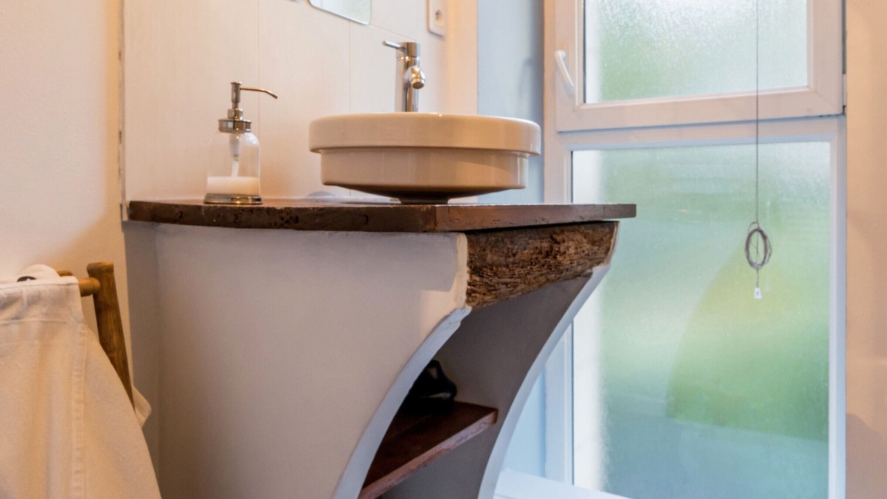Photo of Bathroom in Saint-Sebastien-sur-Loire