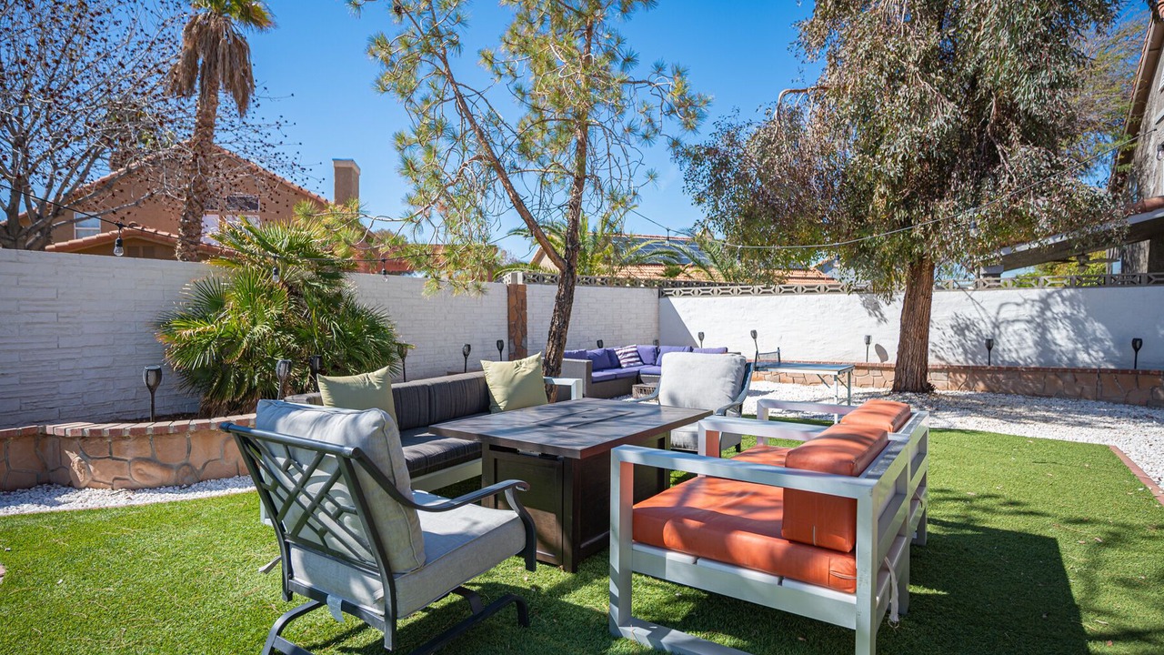 Photo of Outdoor in Green Valley