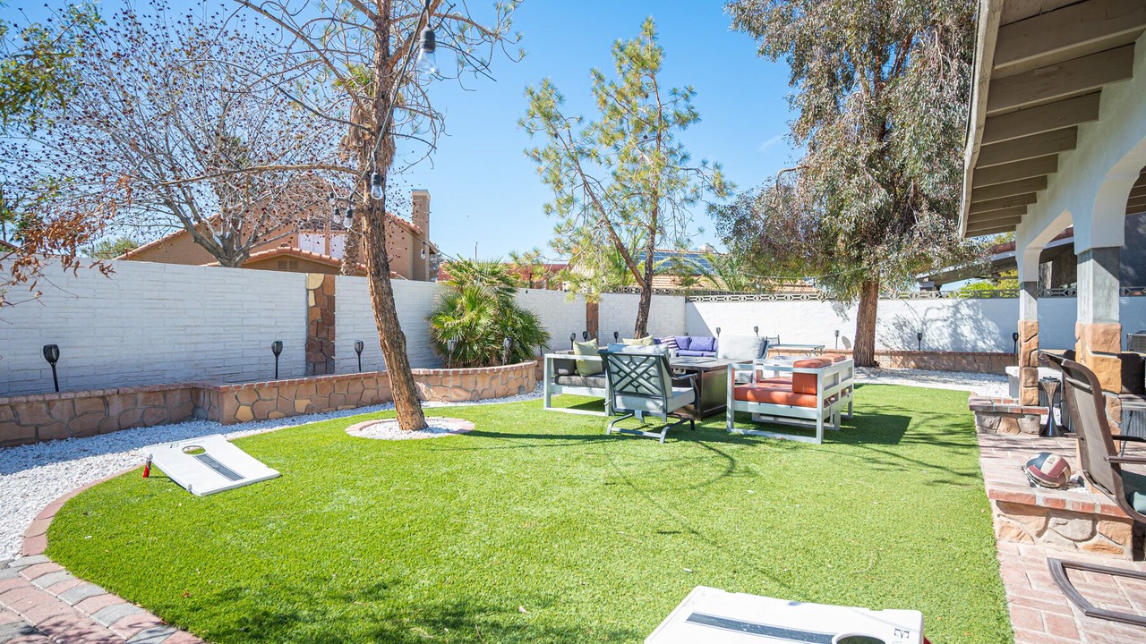 Photo of Outdoor in Green Valley