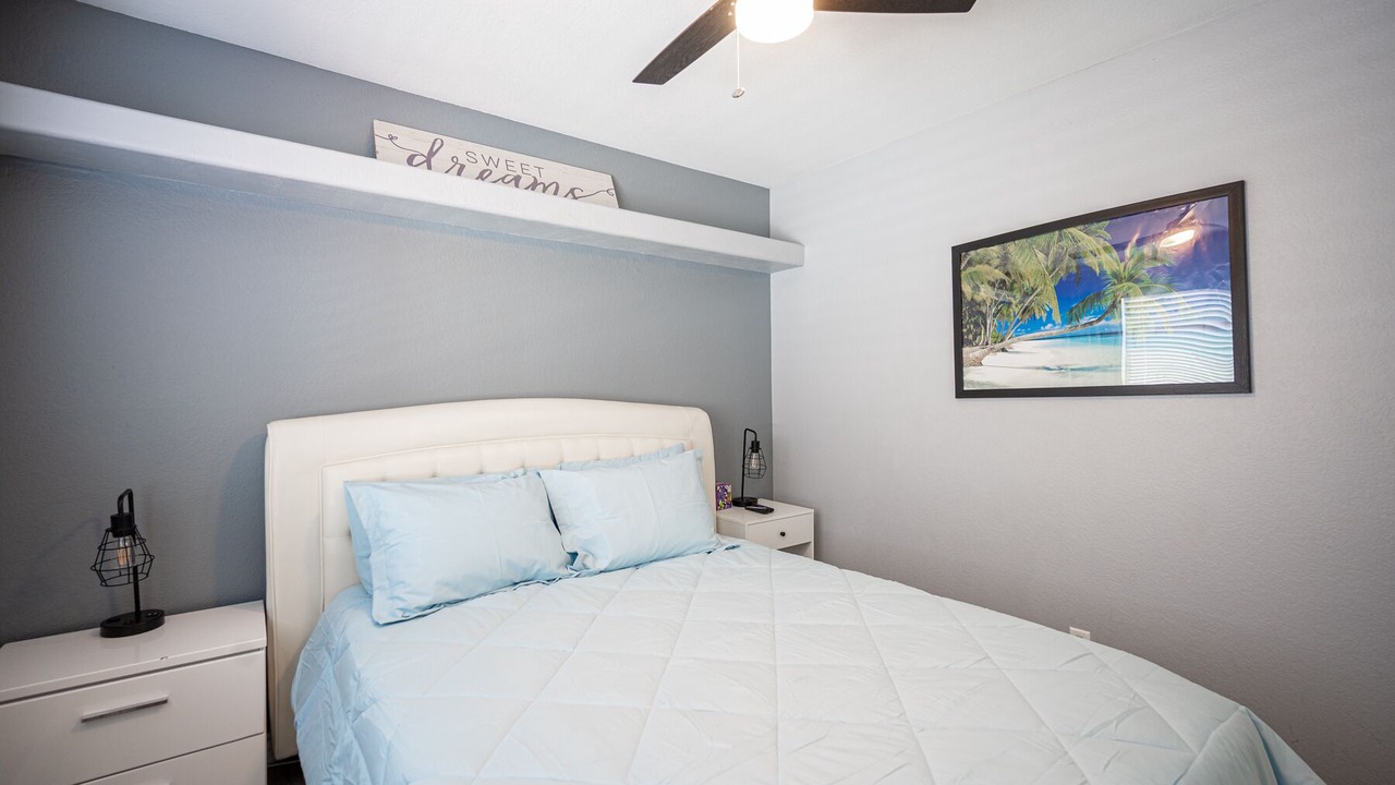 Photo of Bedroom in Green Valley