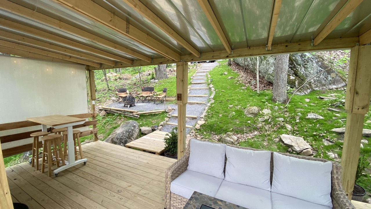 Photo of Outdoor in Lupton City