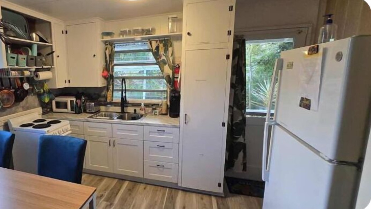 Photo of Kitchen in Nanawale Estates