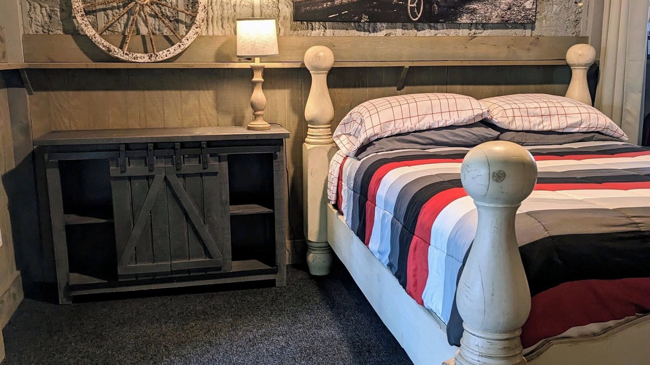 Photo of Bedroom in Montgomery