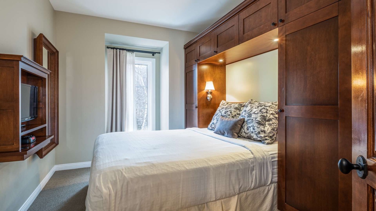 Photo of Bedroom in Mont-Tremblant