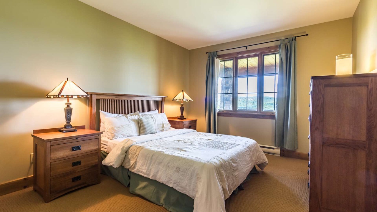 Photo of Bedroom in Mont-Tremblant