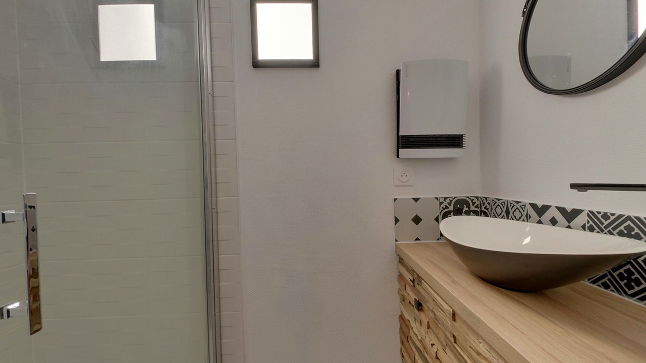 Photo of Bathroom in Sainte-Croix-Grand-Tonne