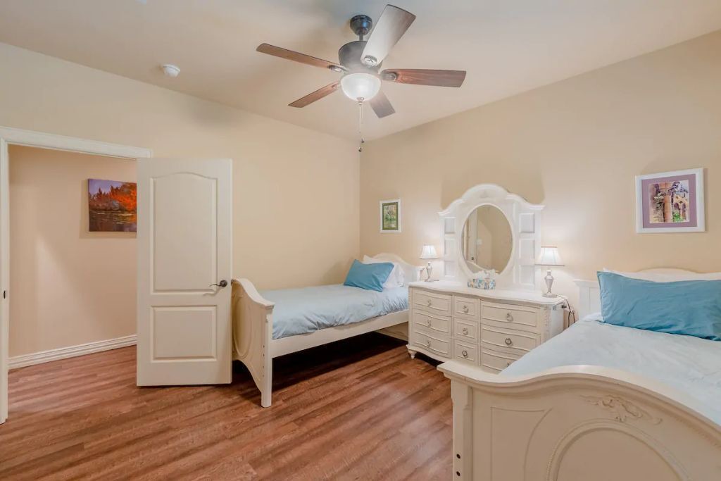 Photo of Bedroom in Hickory Creek
