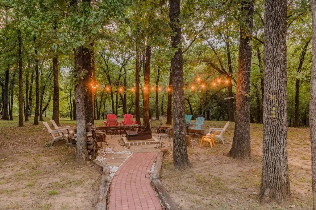 Photo of Outdoor in Hickory Creek