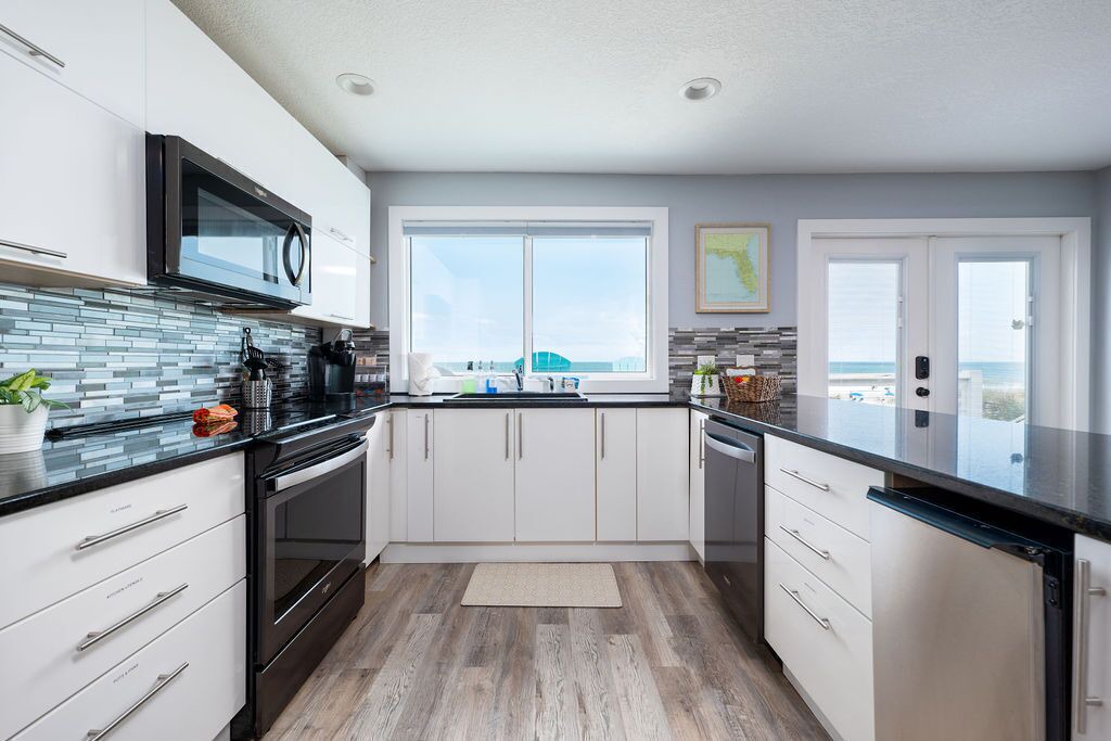 Photo of Kitchen in Jacksonville Beach