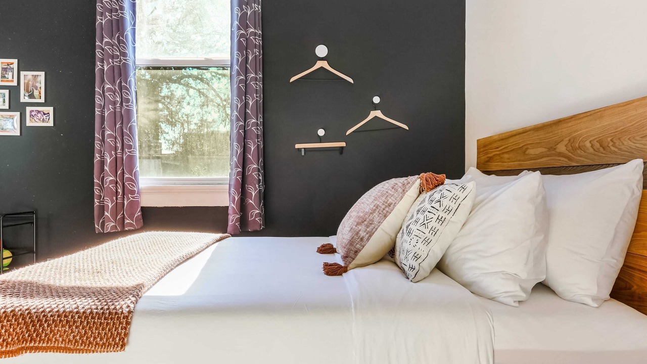 Photo of Bedroom in Tulane - Gravier