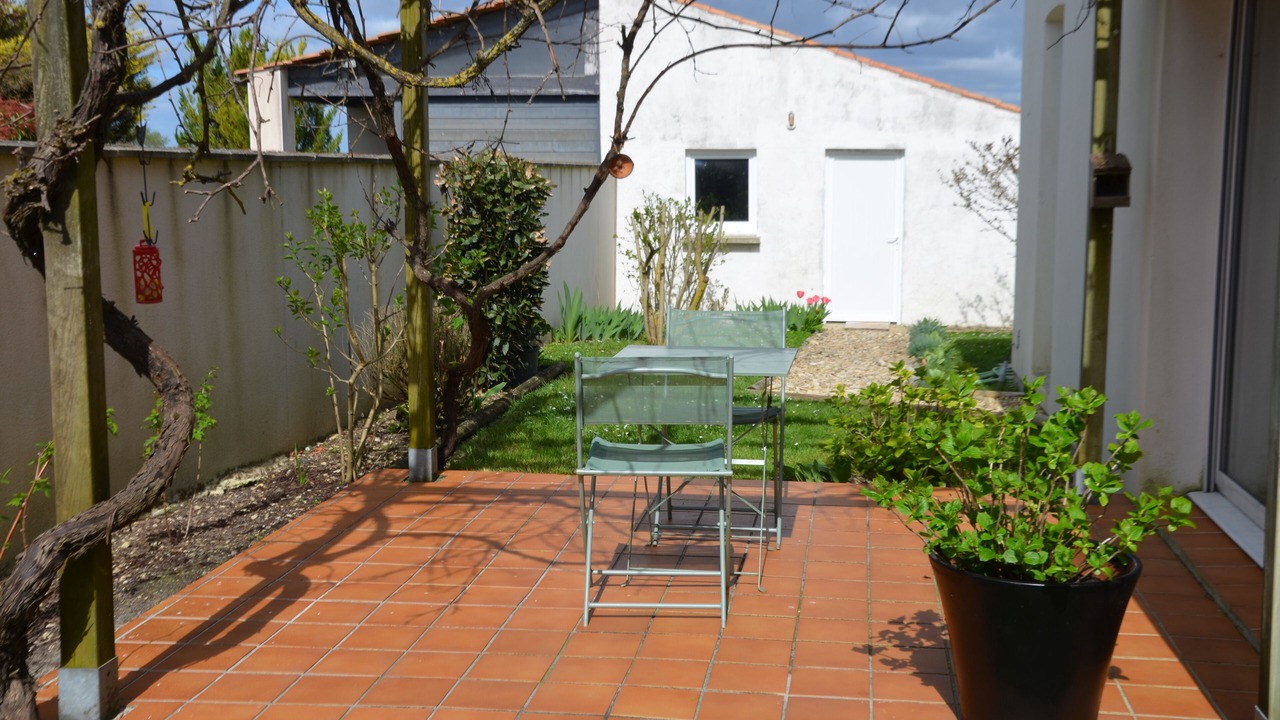 Photo of Outdoor in Verines
