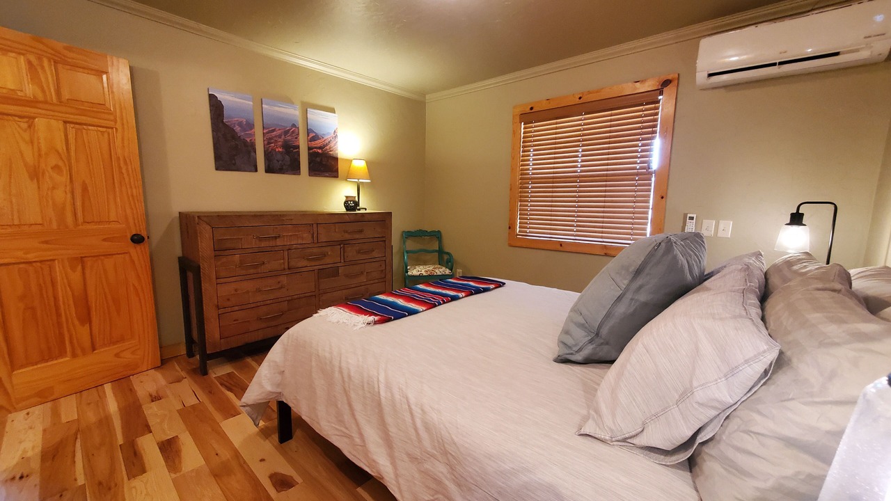 Photo of Bedroom in Brewster County
