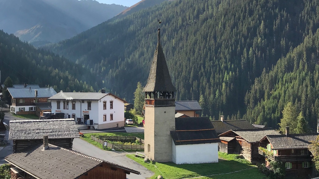 Photo of Others in Monstein