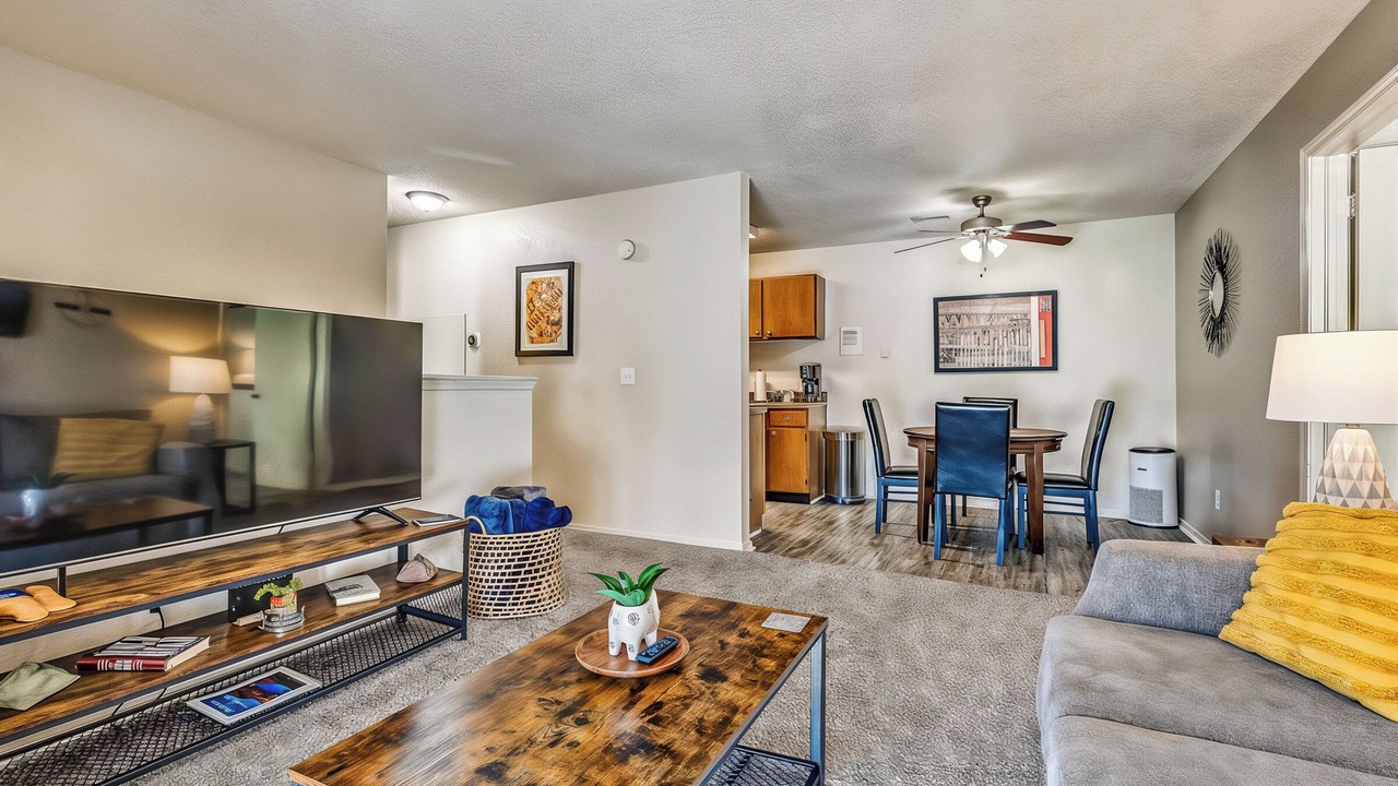 Photo of Livingroom in Norman