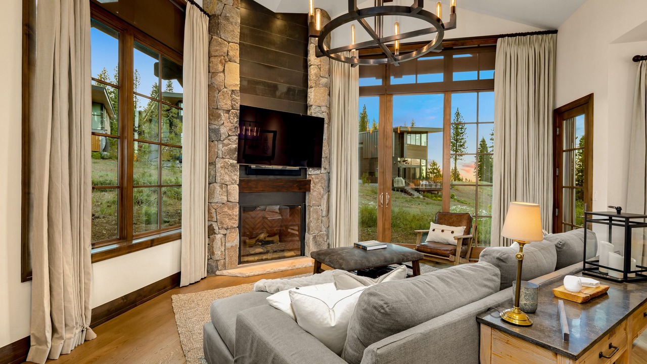 Photo of Livingroom in Truckee