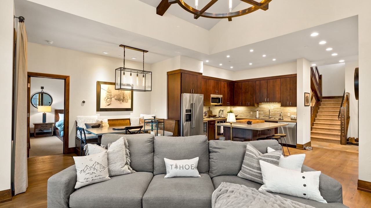 Photo of Livingroom in Truckee