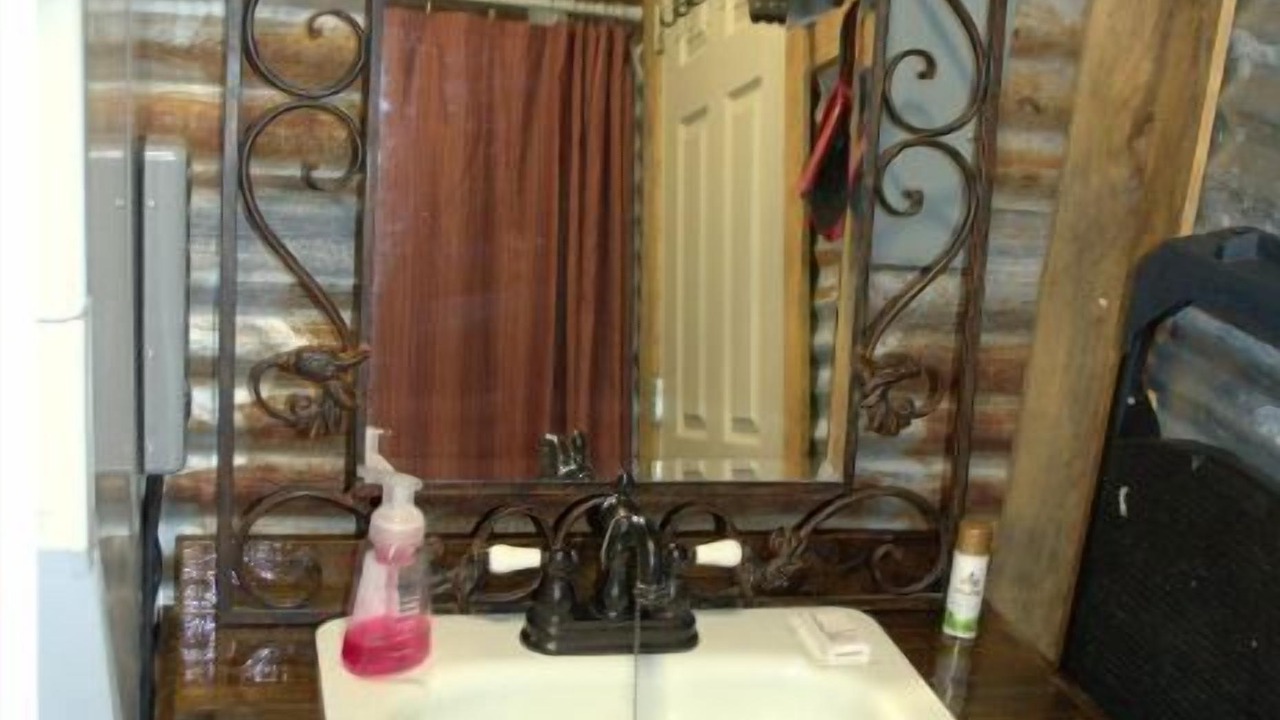 Photo of Bathroom in Point