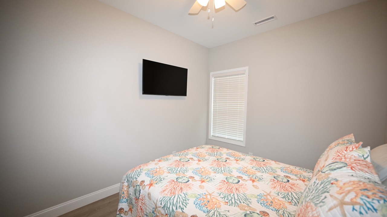 Photo of Bedroom in Sunset Beach