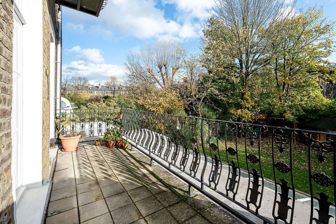 Photo of Outdoor in Belsize