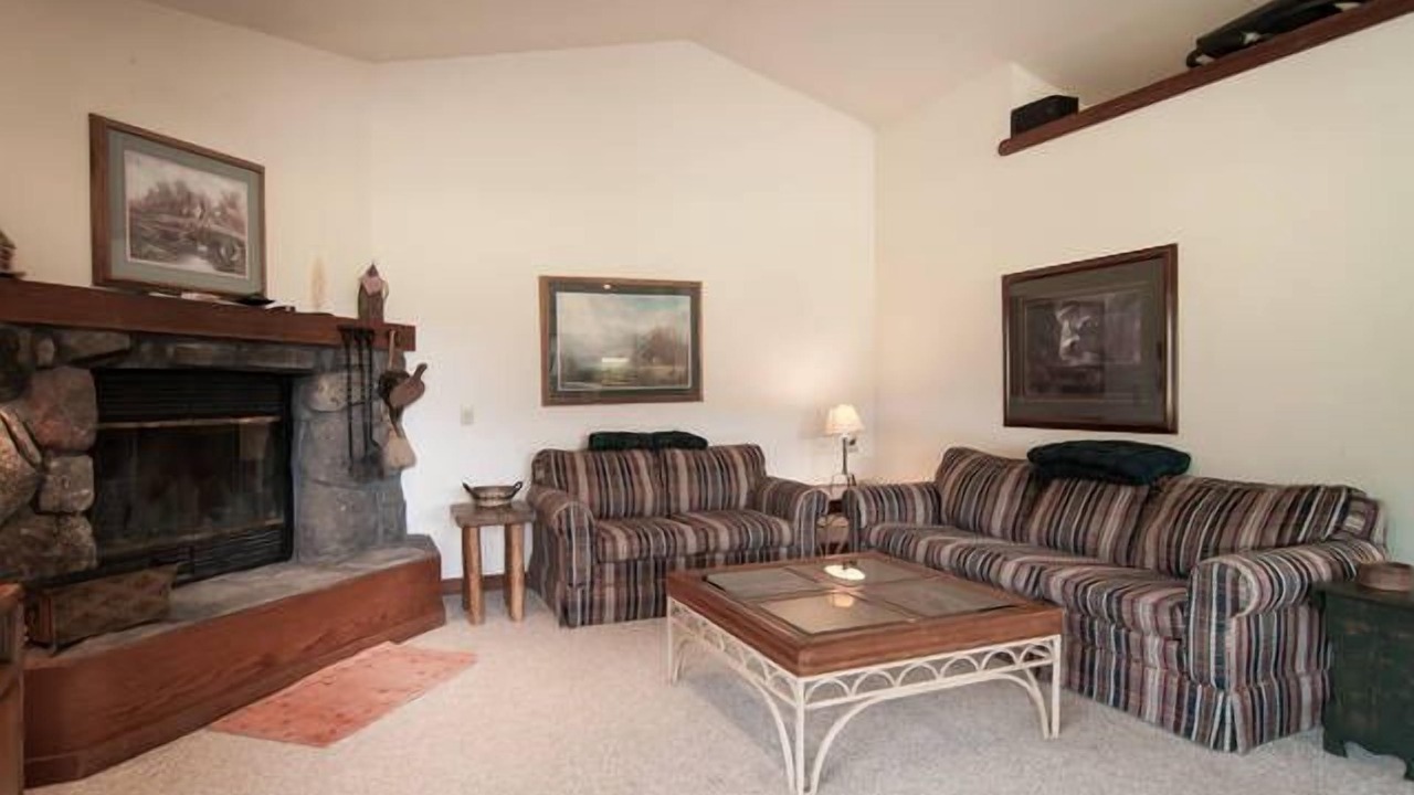 Photo of Livingroom in Olympic Valley