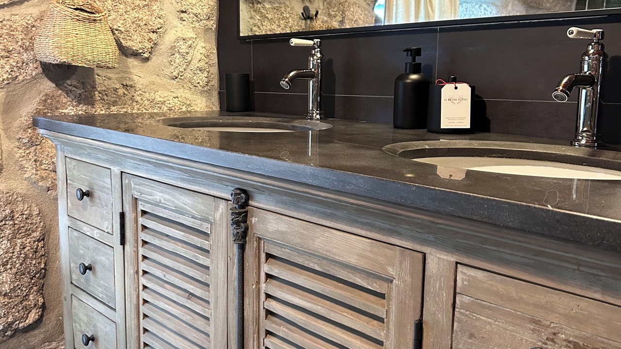 Photo of Bathroom in Fontans