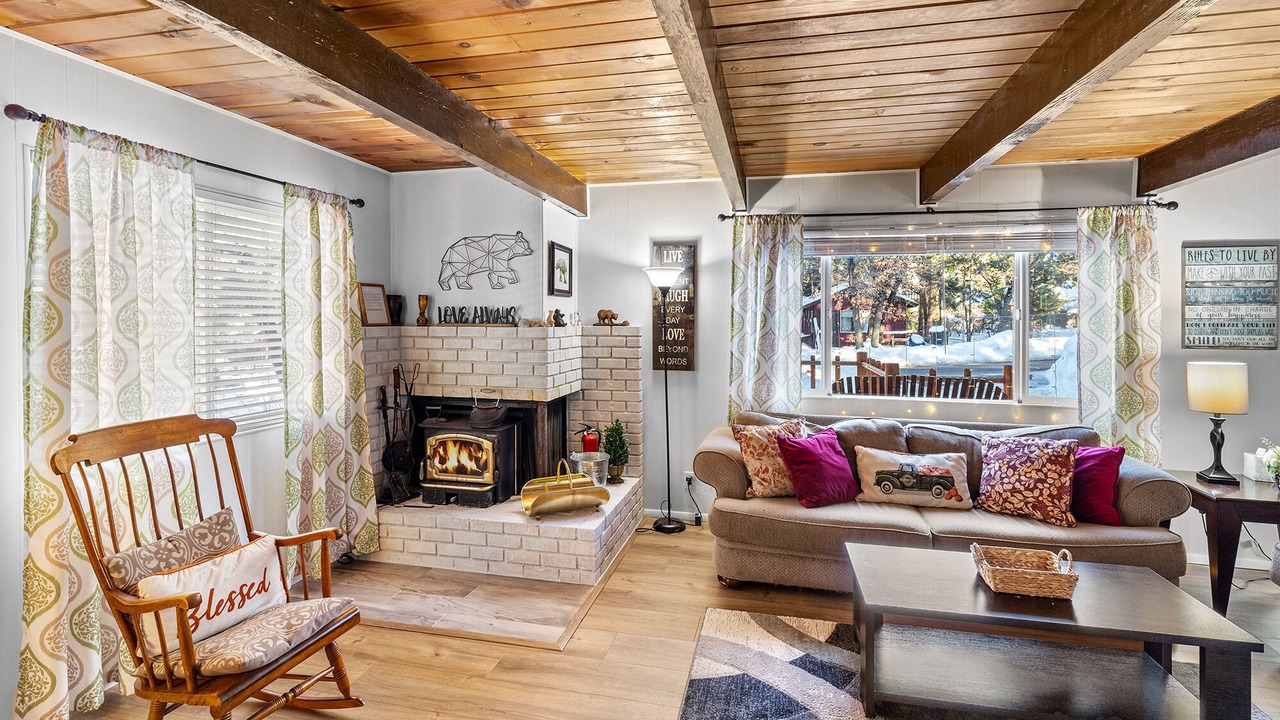 Photo of Livingroom in Sugarloaf
