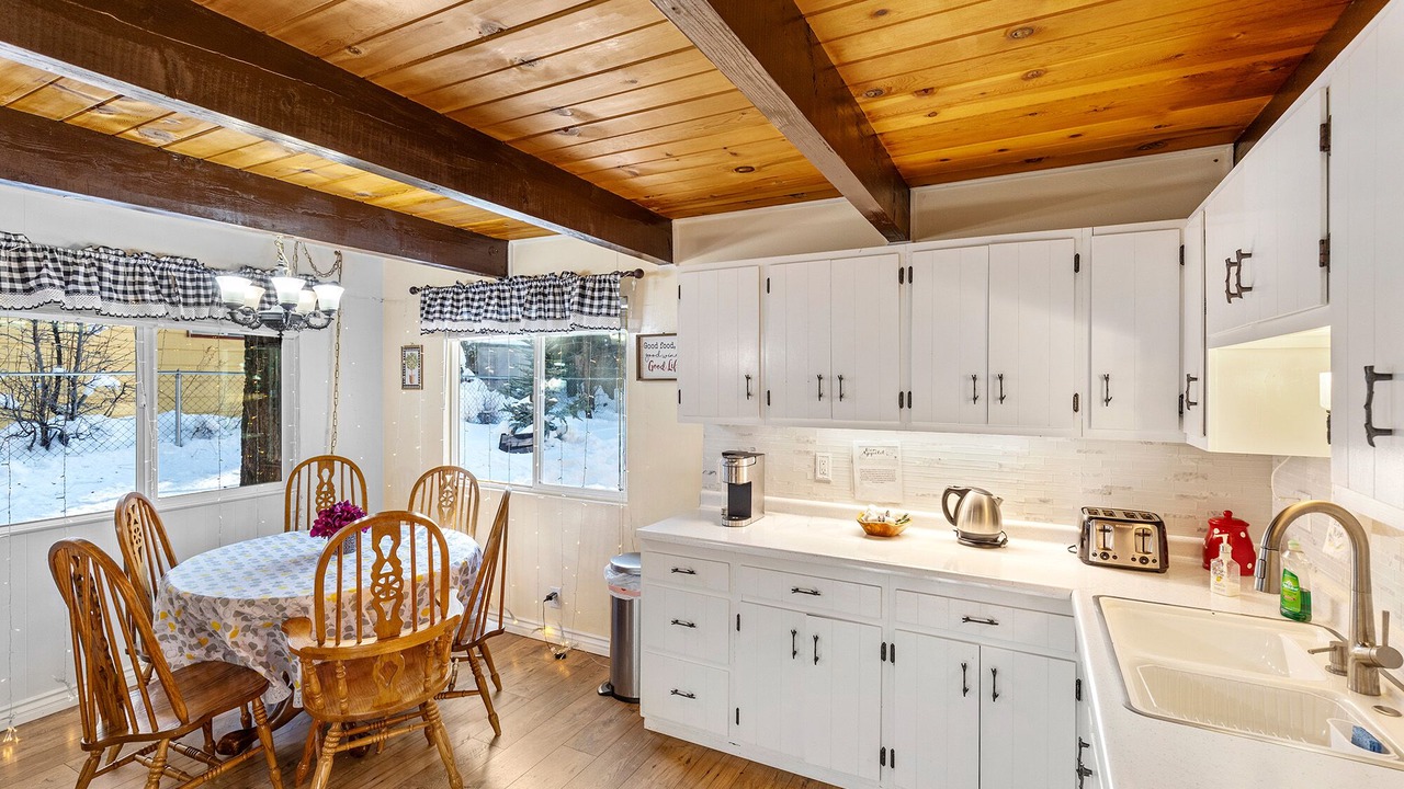 Photo of Kitchen in Sugarloaf