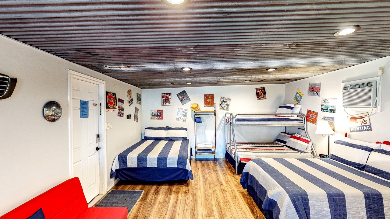 Photo of Bedroom in Kingsland