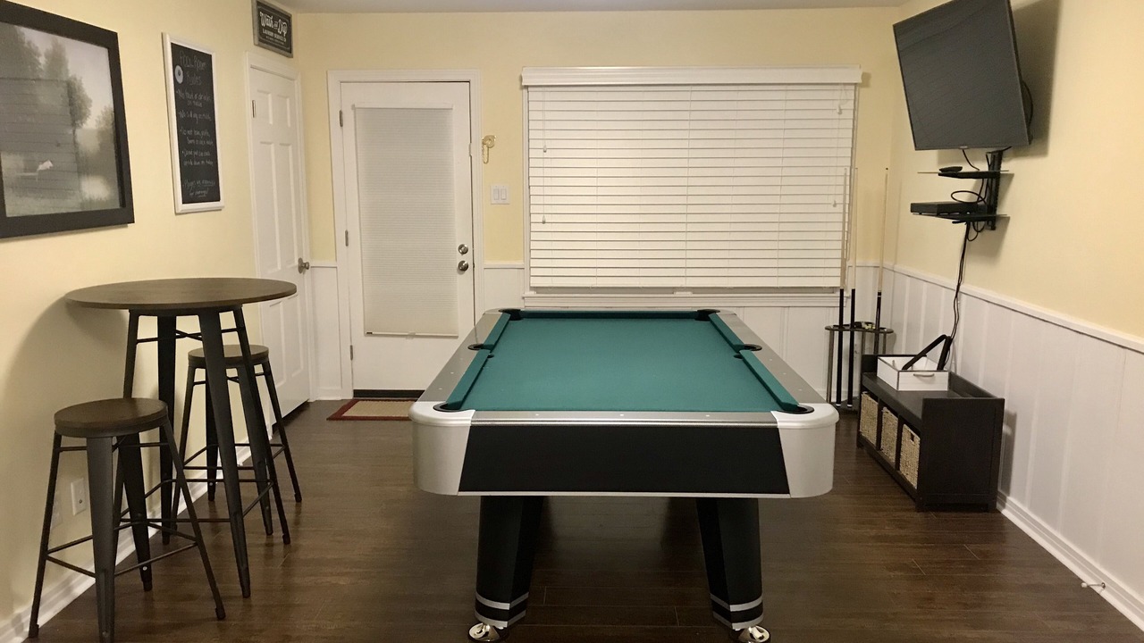 Photo of Bedroom in Sayles Blvd. Area