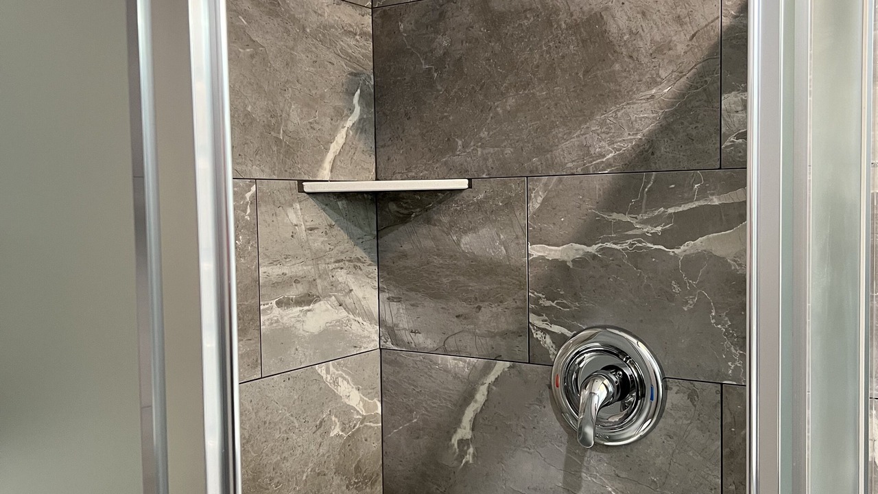 Photo of Bathroom in Kingsland