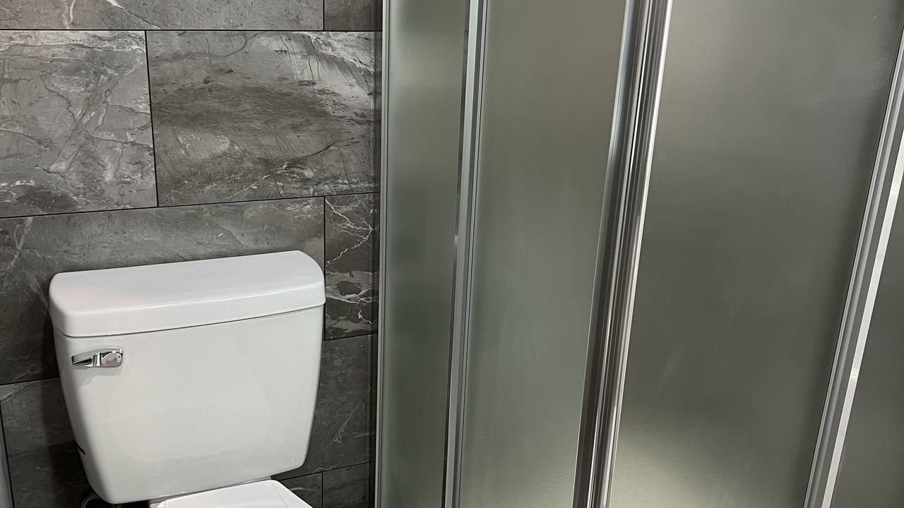 Photo of Bathroom in Kingsland