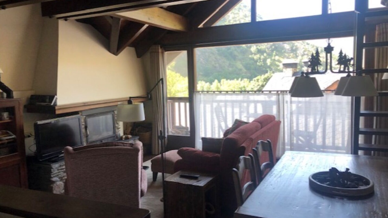 Photo of Livingroom in Isil