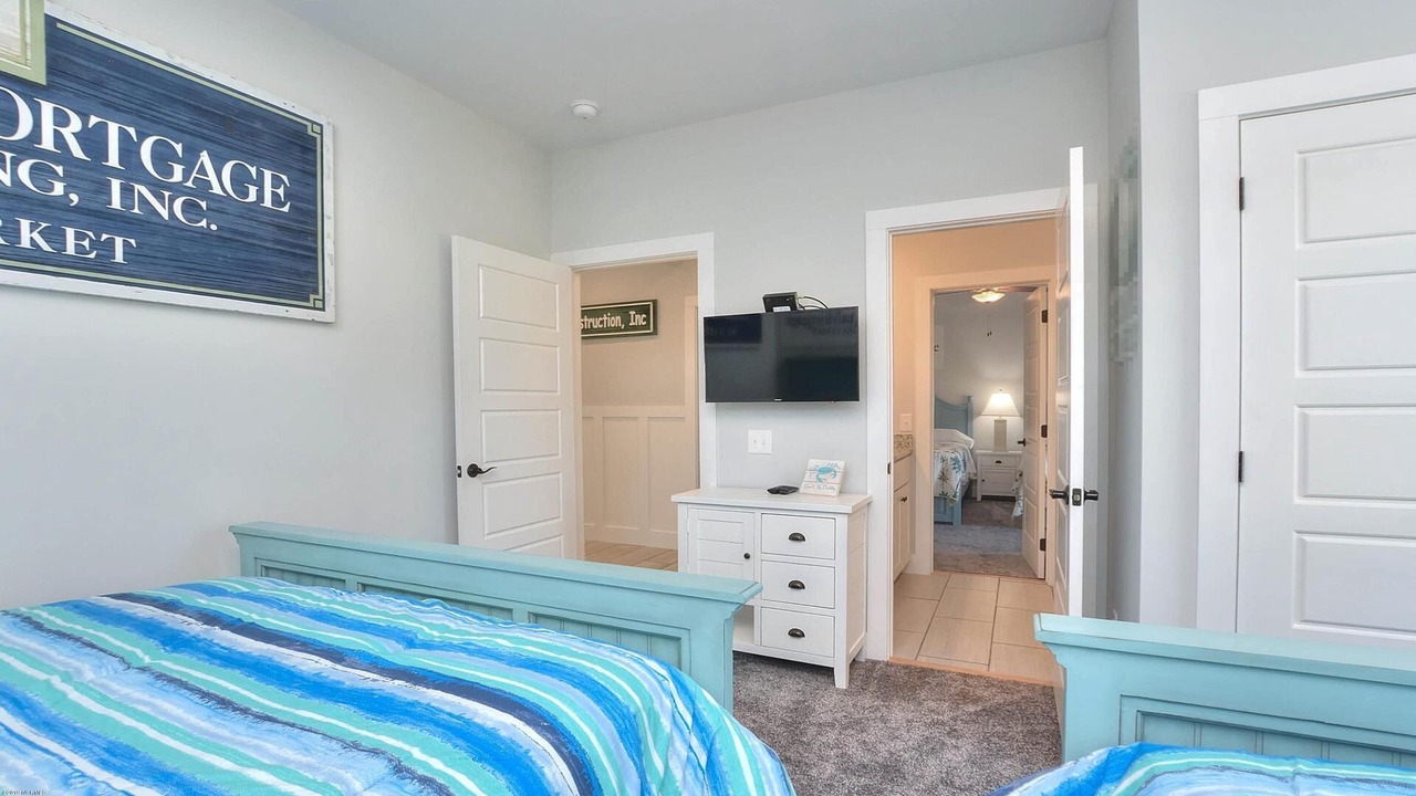 Photo of Bedroom in Long Beach