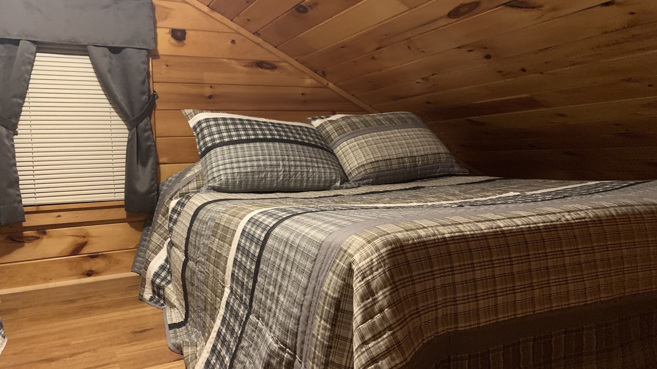 Photo of Bedroom in Rangeley