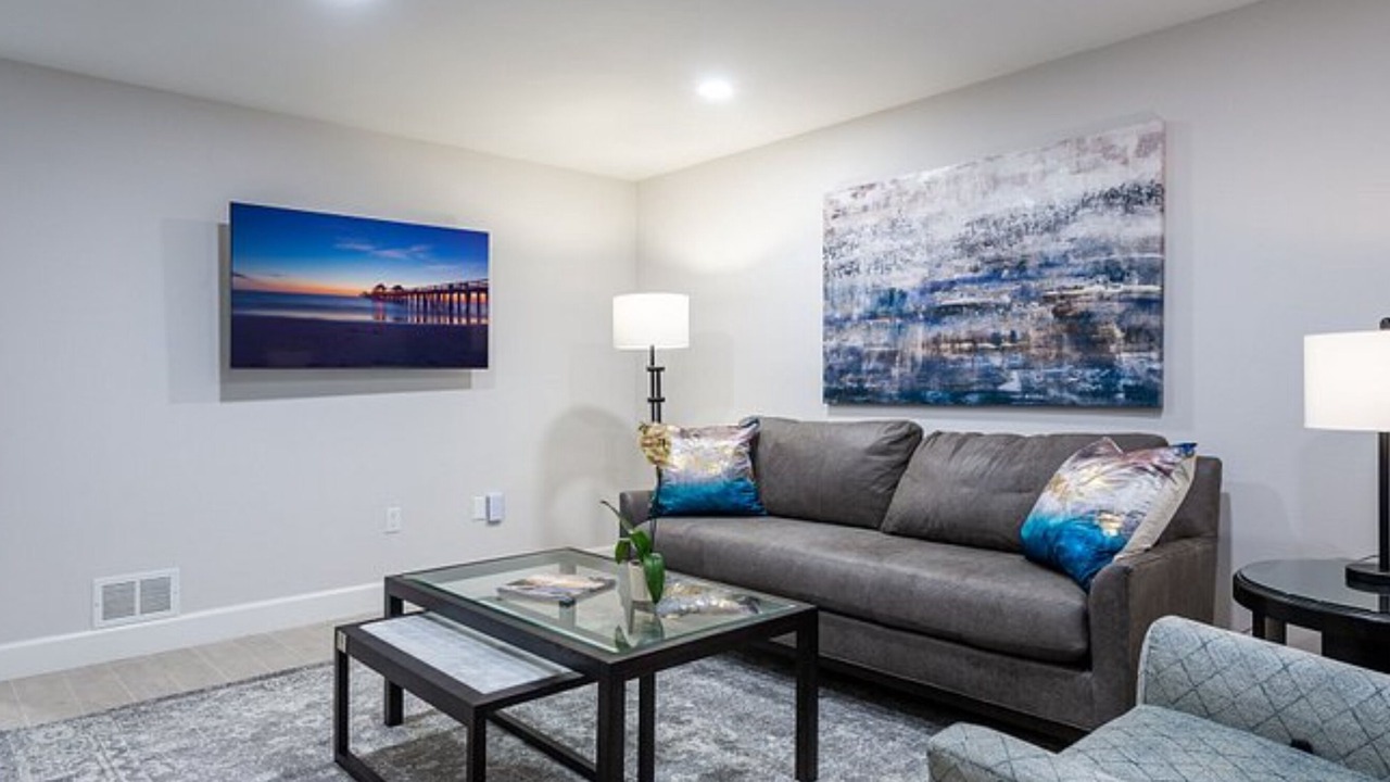 Photo of Livingroom in North Naples
