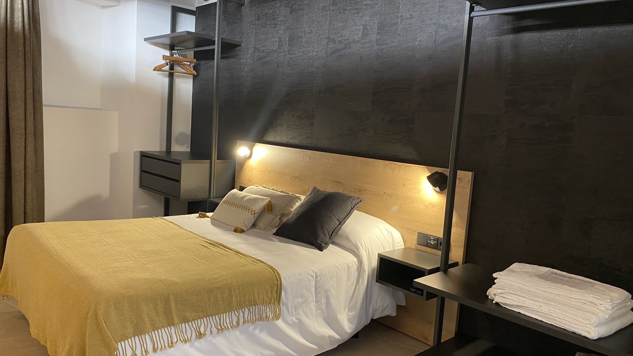 Photo of Bedroom in Cuevas de Vinroma