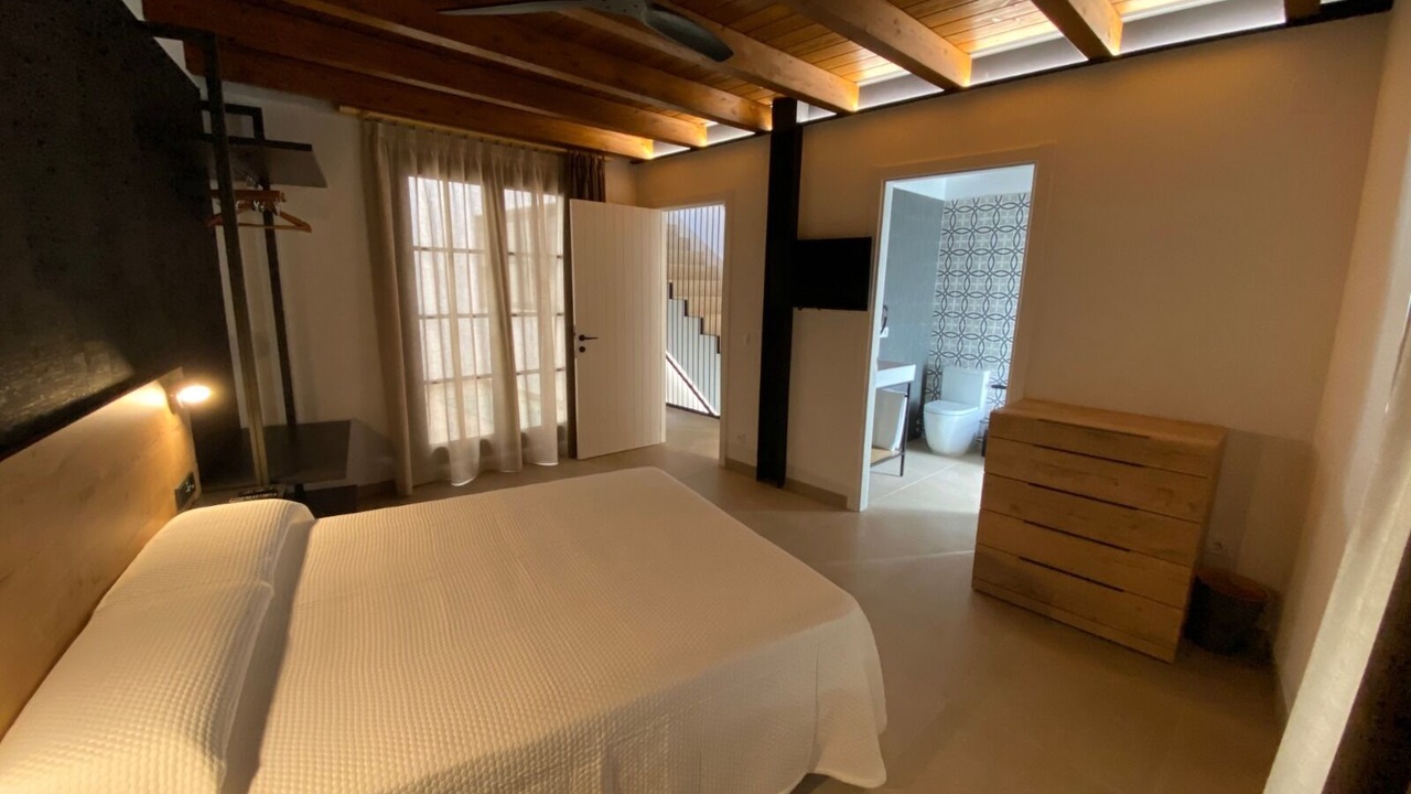 Photo of Bedroom in Cuevas de Vinroma