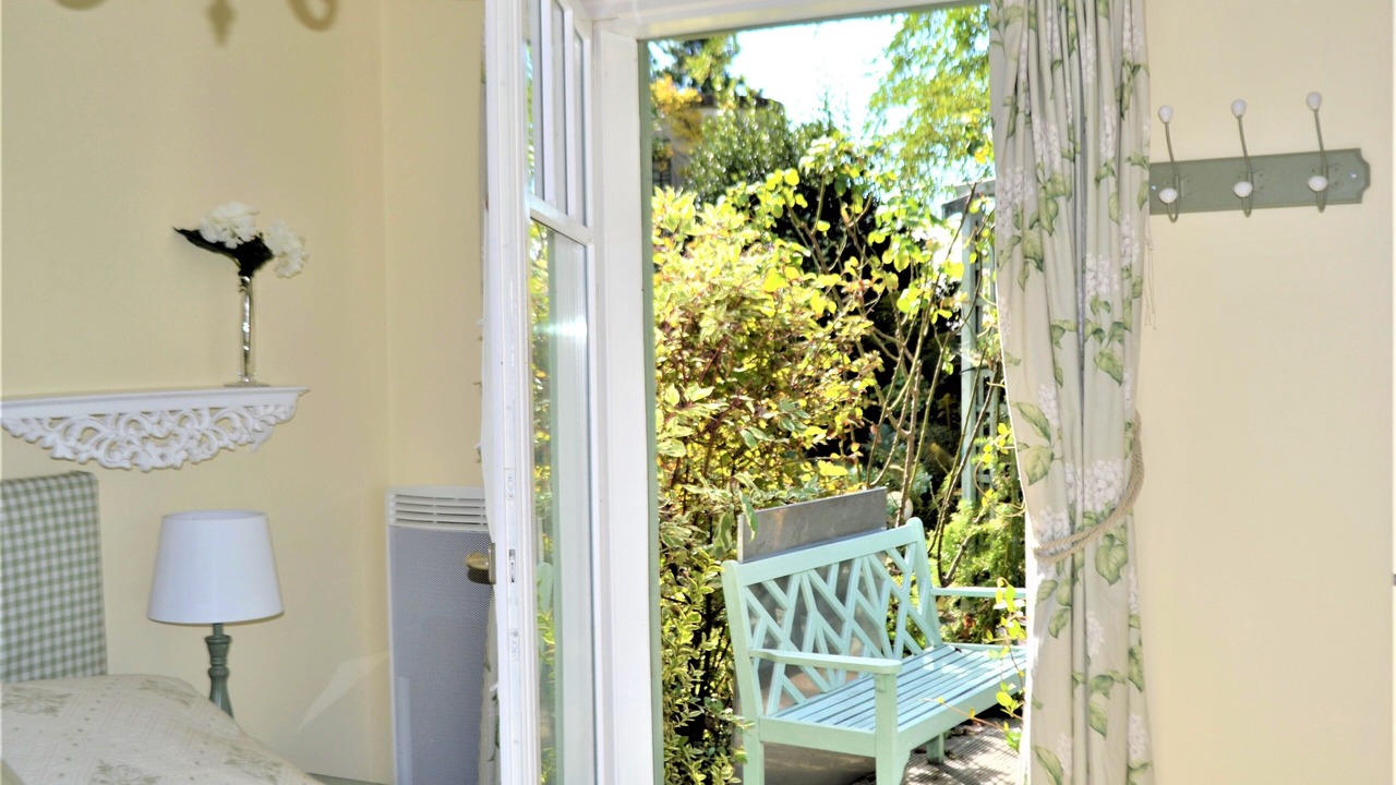 Photo of Bedroom in Saint-Marc-sur-Mer
