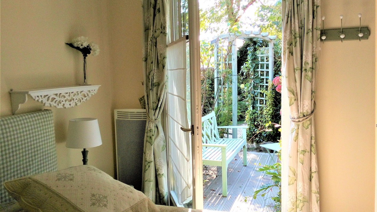 Photo of Bedroom in Saint-Marc-sur-Mer