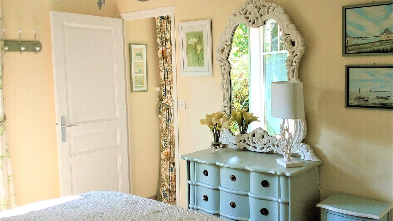 Photo of Bedroom in Saint-Marc-sur-Mer