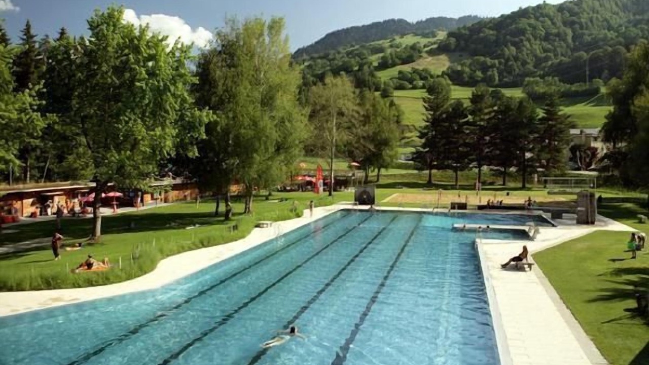 Photo of Outdoor in Surcuolm