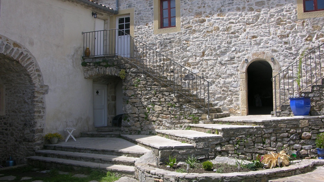 Photo of Outdoor in Rousson