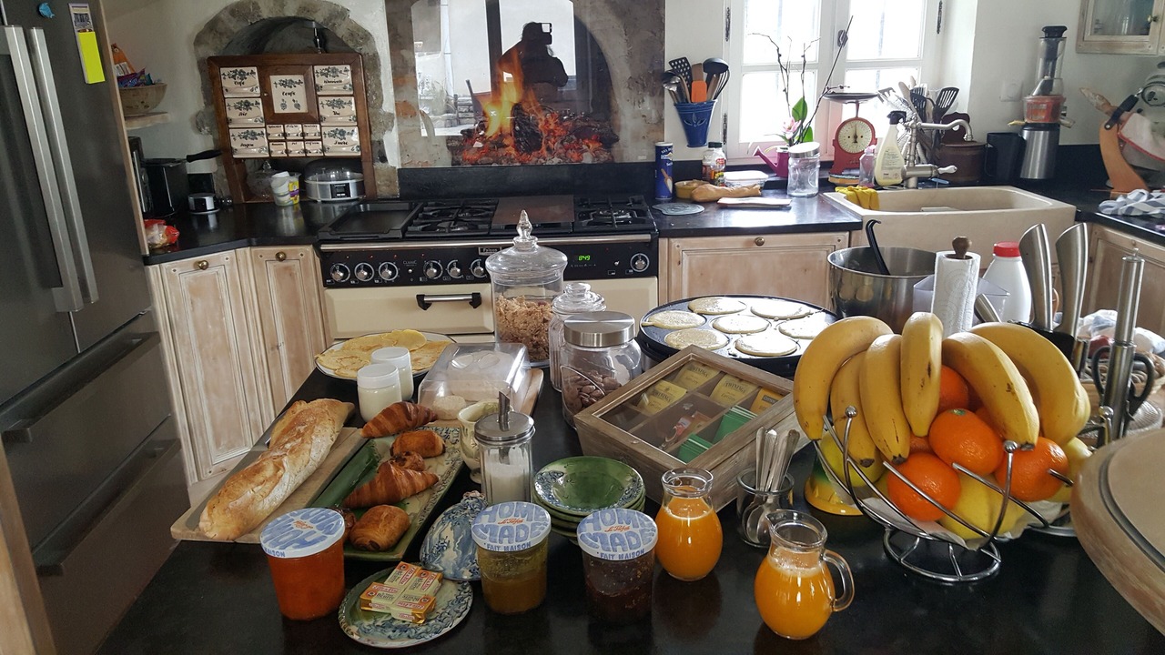 Photo of Kitchen in Rousson