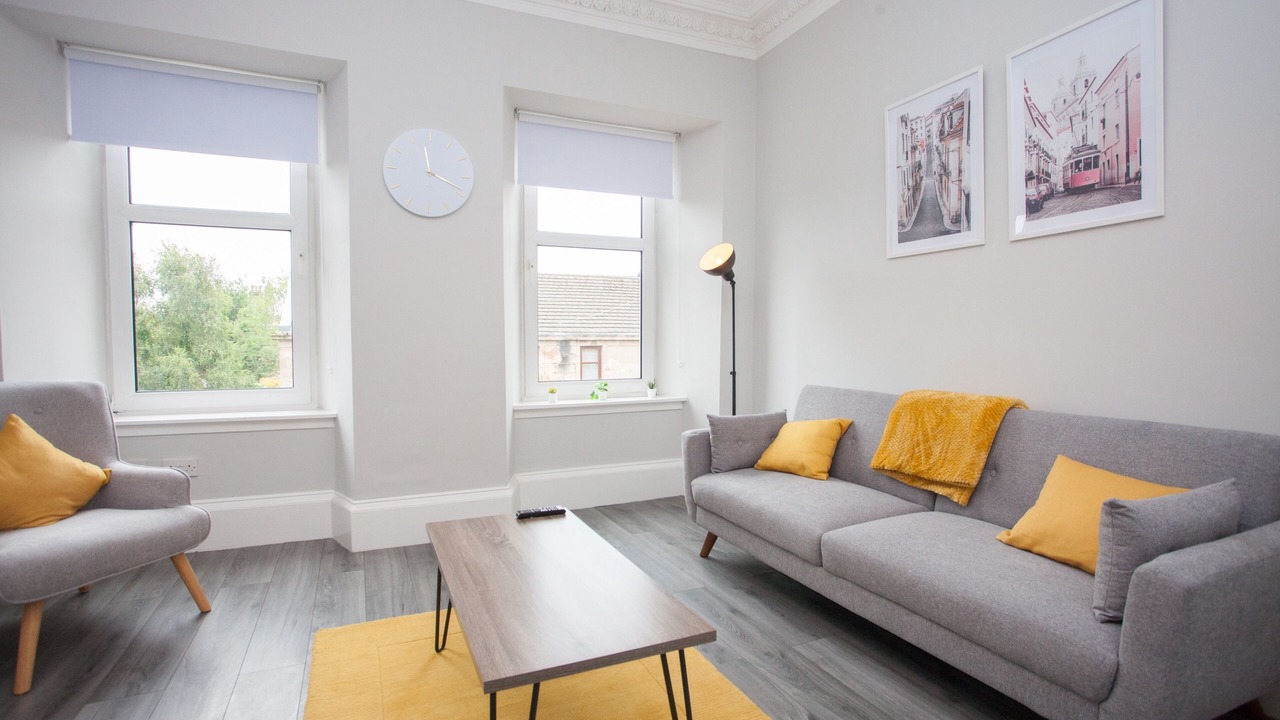 Photo of Livingroom in Greenock