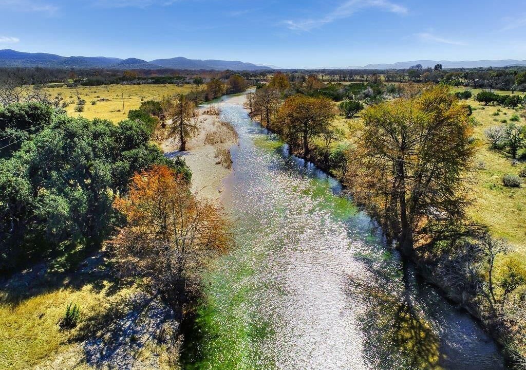 Photo of Outdoor in Leakey