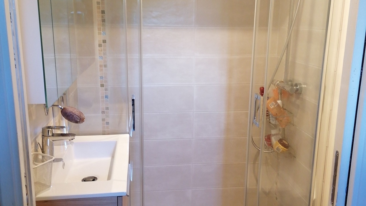 Photo of Bathroom in Lion-sur-Mer